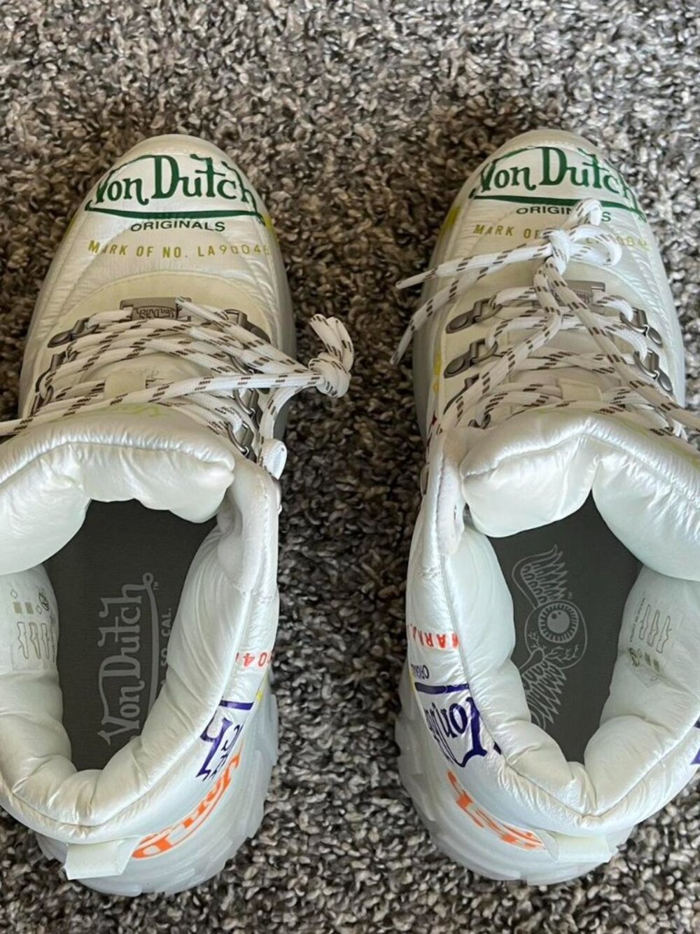 NWOT Von Dutch White Puffer Shoe High Top Sneakers Wmn 7.5 Rave Punk Skater - Picture 3 of 8
